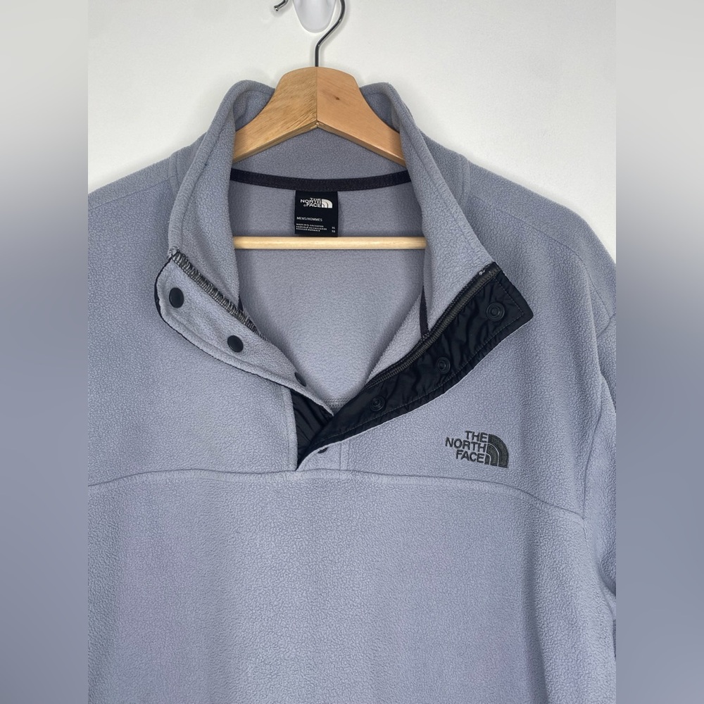 The North Face 1/4 Button Pullover Fleece, Size XL - Picture 3 of 6